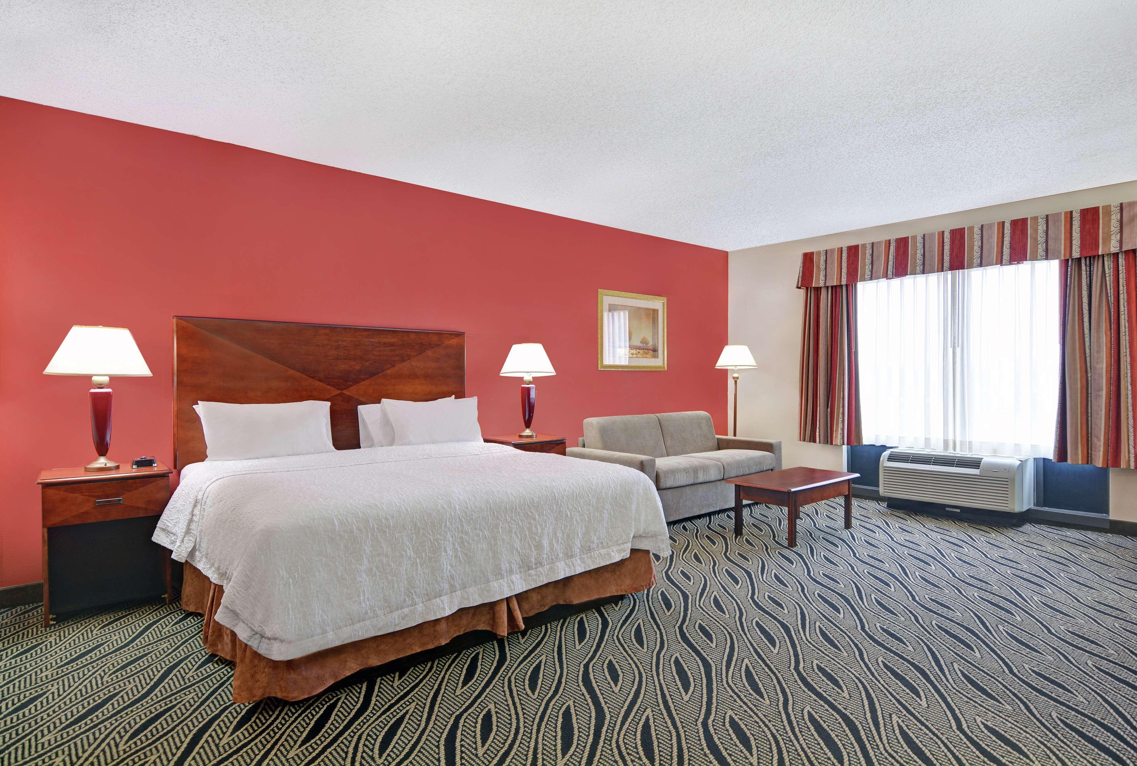 Hampton Inn Fayetteville Eksteriør billede