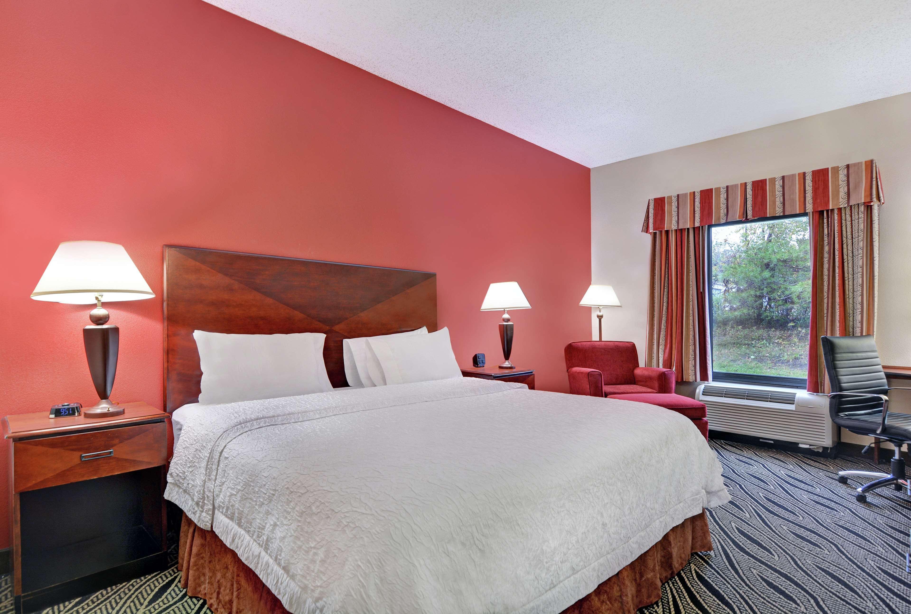 Hampton Inn Fayetteville Eksteriør billede