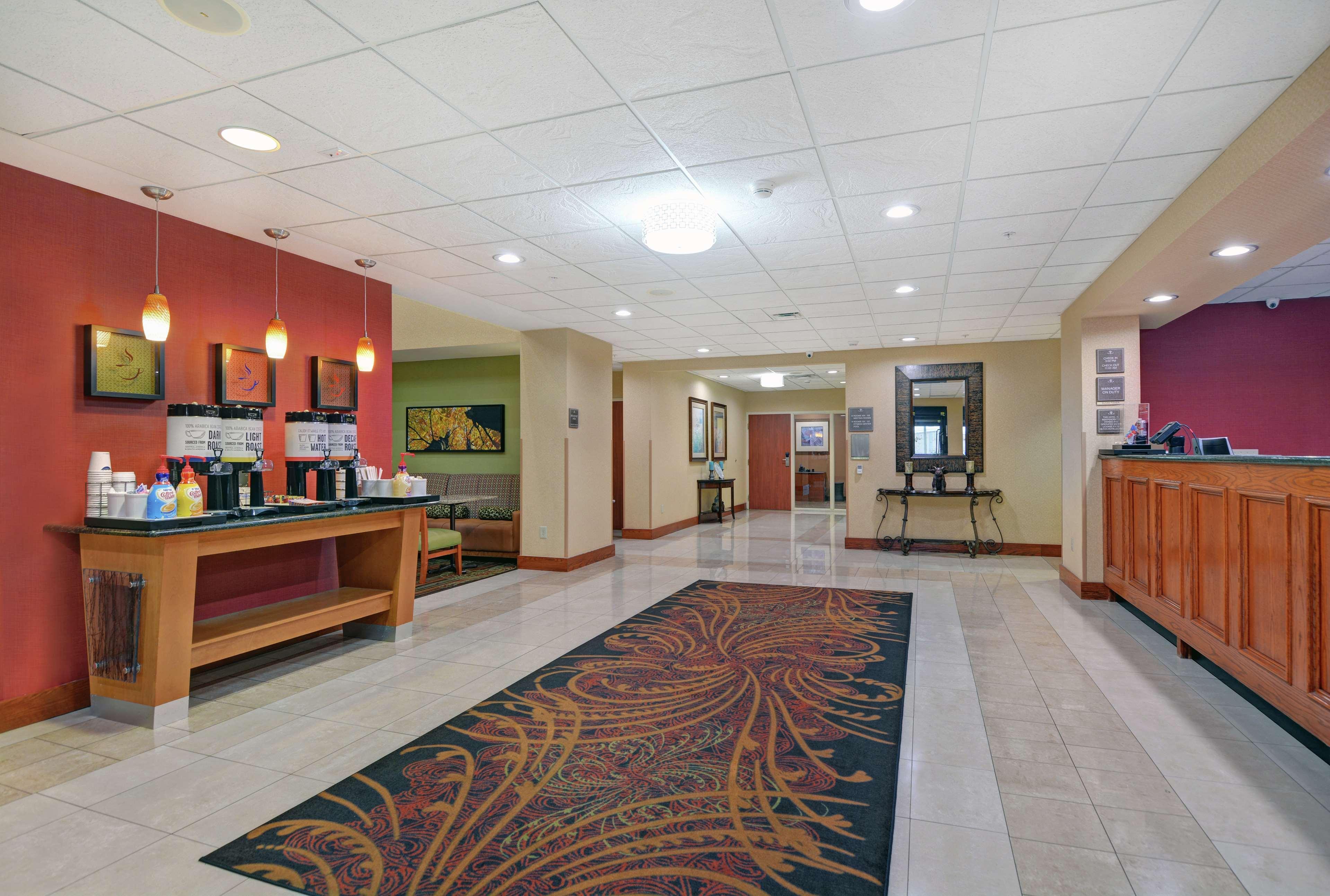 Hampton Inn Fayetteville Eksteriør billede