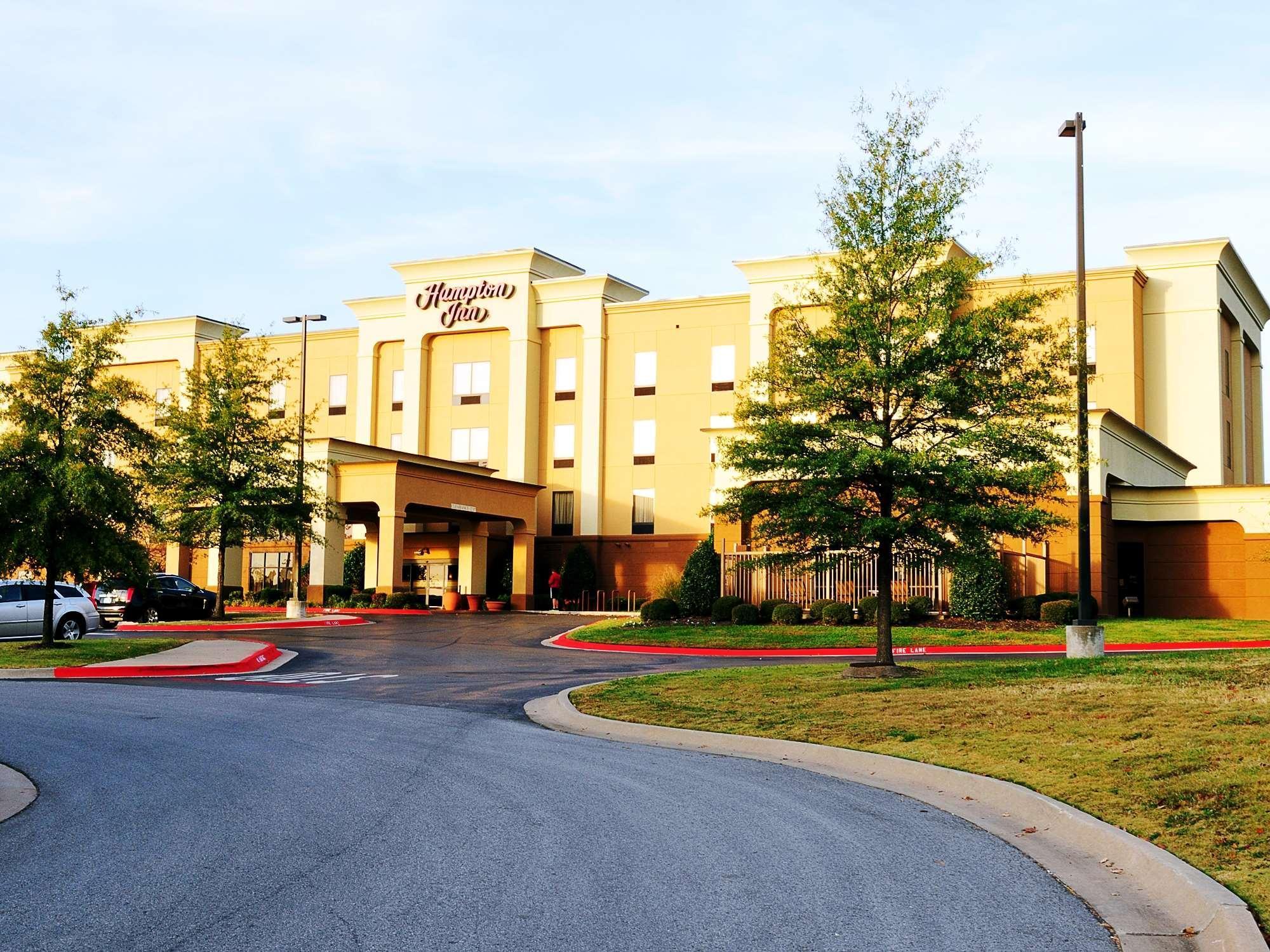 Hampton Inn Fayetteville Eksteriør billede