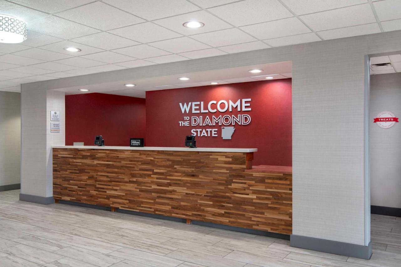 Hampton Inn Fayetteville Eksteriør billede