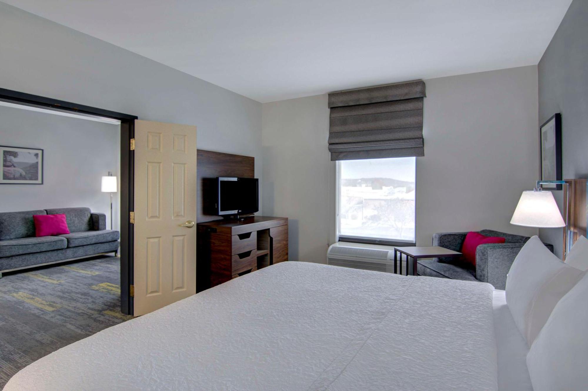 Hampton Inn Fayetteville Eksteriør billede